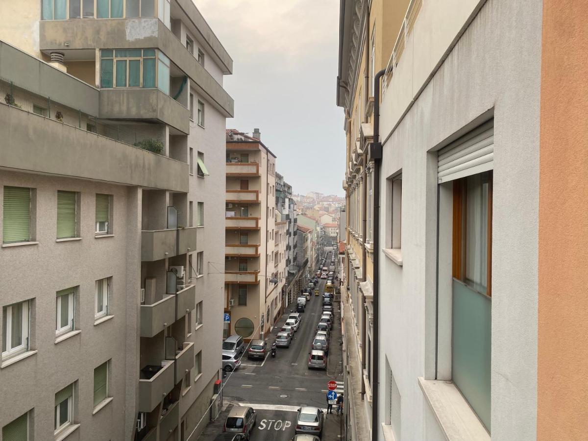 La Casa Di Giacomo Con Parcheggio Τεργέστη Εξωτερικό φωτογραφία